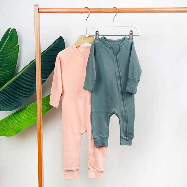 Unisex Eco-Friendly Organic Cotton Baby Onesie Footie ODM Supply New Born Jumpsuit Pajamas Convertible Zipper Closure for Spring